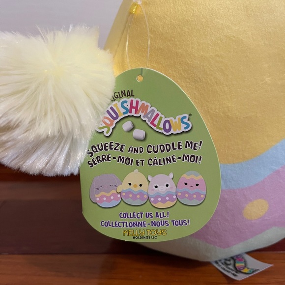 Aimee the Chick in Egg 8” Squishmallow - Picture 2 of 2